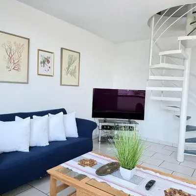 Citynahe Wohnung über 2 Ebenen mit 2 Balkonen für 1-6 Personen