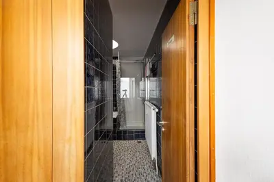 Ein Badezimmer in der Unterkunft Geräumige Monteurwohnung in Ratingen mit WLAN und Parkplatz
