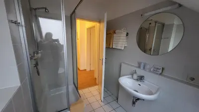Ein Badezimmer in der Unterkunft Appartementhaus Sudberg