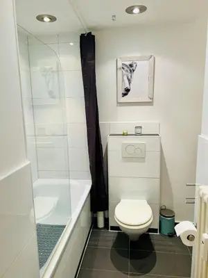 Ein Badezimmer in der Unterkunft FairLoft - Messeloft - 5 Minutes to fair - 10 Minutes to city center