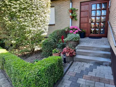 Ein Garten an der Unterkunft Ferienwohnung Höhendorf 5-Sterne-DTV