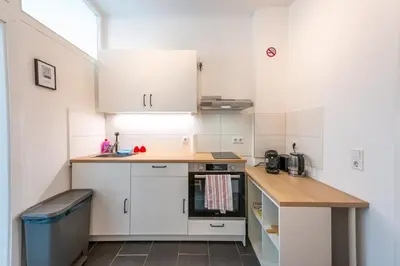 Küche/Küchenzeile in der Unterkunft HagenStay Bülow 1