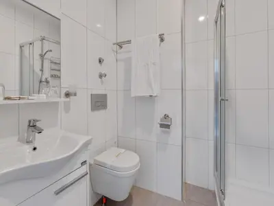 Ein Badezimmer in der Unterkunft Oberhausen Urban Retreat
