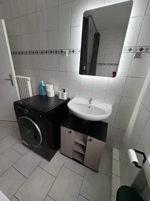 Ein Badezimmer in der Unterkunft H&H Apartments