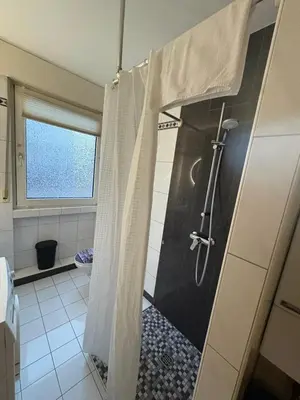 Ein Badezimmer in der Unterkunft H&H Apartments