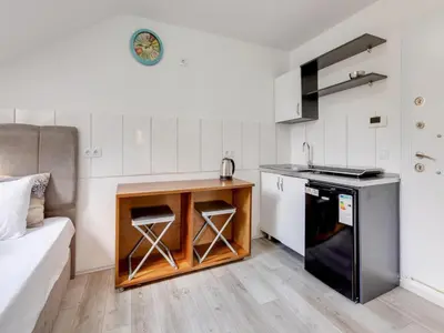 Küche/Küchenzeile in der Unterkunft Oberhausen Comfort Stay