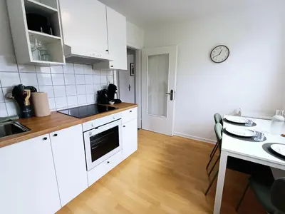 Küche/Küchenzeile in der Unterkunft Westfalio Apartments - BrightStay Halver - feel at home