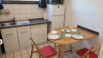 Küche/Küchenzeile in der Unterkunft Monteurs-Apartment Graf Häseler