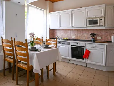 Küche/Küchenzeile in der Unterkunft Mahesars Home 2
