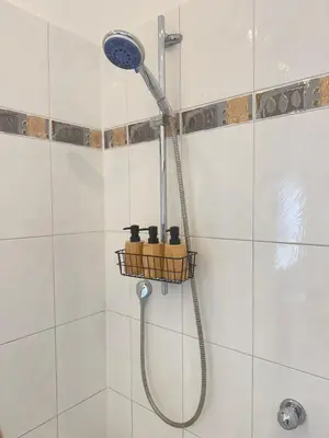 Ein Badezimmer in der Unterkunft Mahesars Home 2