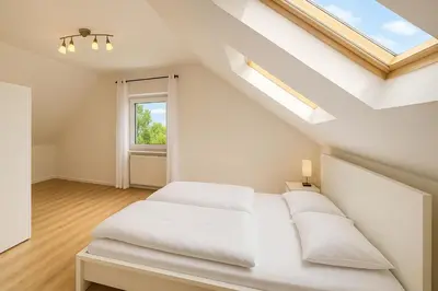 Ein Bett oder Betten in einem Zimmer der Unterkunft Cozy-Stay III, 2-Room Flat for Vacation & Messe, Düsseldorf, Perfect Connectivity