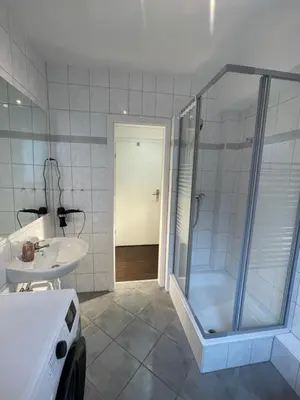 Ein Badezimmer in der Unterkunft Moderne Monteurzimmer Vu