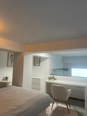 Ein Bett oder Betten in einem Zimmer der Unterkunft Charmantes Loft-Apartment 2 Min zum Hauptbahnhof