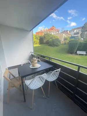 Ein Balkon oder eine Terrasse in der Unterkunft Apartment Lüdenscheid - Zentral & Ruhig mit Balkon