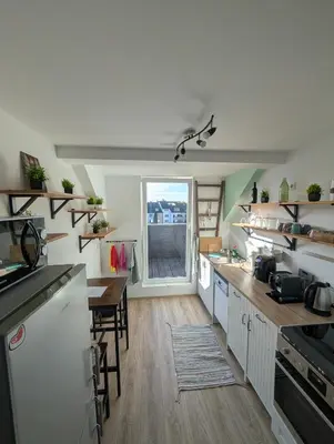 Küche/Küchenzeile in der Unterkunft Traumwohnung über den Dächern Rüttenscheids