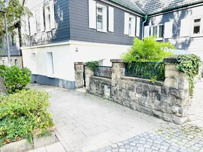 Das Gebäude in dem sich die Ferienwohnung befindet