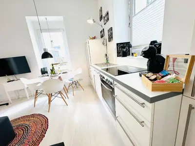 Küche/Küchenzeile in der Unterkunft Mola Apartments- Trendiges Apartment in der City-Nähe Dortmund-Terrasse-3 Gäste-WLAN