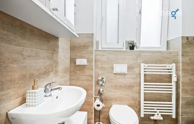 Ein Badezimmer in der Unterkunft BEGE APARTMENTS MyWork Apartment