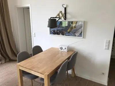 Grundriss der Unterkunft Bright, friendly flat in a well-maintained old building