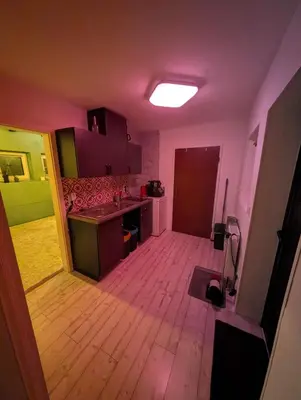 Küche/Küchenzeile in der Unterkunft Blaues Haus - kleinere Doppelhaushälfte in Stadtkernnähe mit traumhaftem Bad und Küche