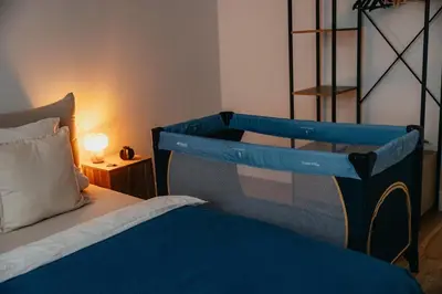 Ein Bett oder Betten in einem Zimmer der Unterkunft Charmante Wohnung mit Garten im Briller Viertel