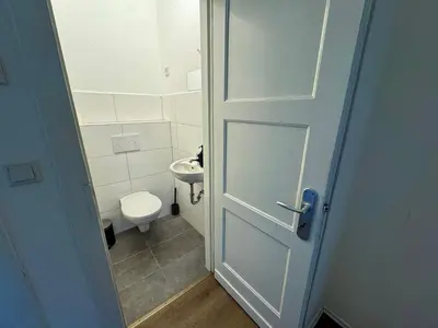 Ein Badezimmer in der Unterkunft Modern apartment in Solingen with perfect connections