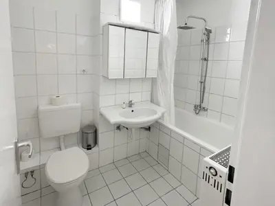 Ein Badezimmer in der Unterkunft Monteurwohnung mit Balkon in Duisburg