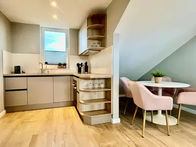 Küche/Küchenzeile in der Unterkunft Luxuswohnung, Airport-Messe fußläufig erreichbar 1