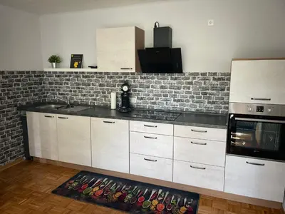 Küche/Küchenzeile in der Unterkunft Ferienwohnung Nelly