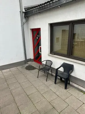 Ein Balkon oder eine Terrasse in der Unterkunft Helle Wohnung für 8 Personen mit 4 Schlafzimmern