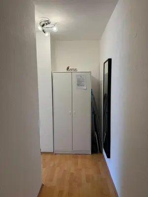 Grundriss der Unterkunft Sonniges CityNest Apartment mit Balkon und bester Verkehrsanbindung Komplette Unterkunft