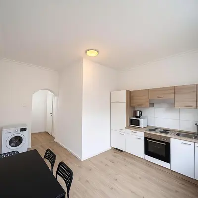 Küche/Küchenzeile in der Unterkunft Meribu F23 Wohnung für Monteure und Arbeiter