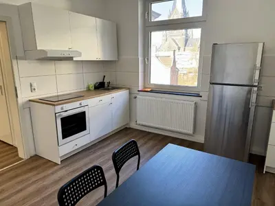 Küche/Küchenzeile in der Unterkunft Spacious apartment in Solingen with Perfect connection