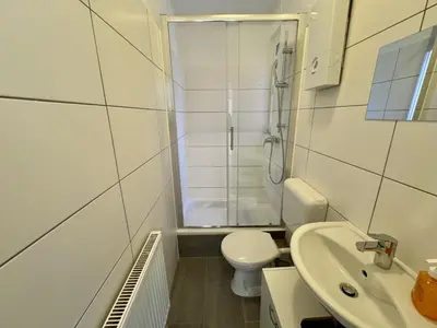 Ein Badezimmer in der Unterkunft Spacious apartment in Solingen with Perfect connection