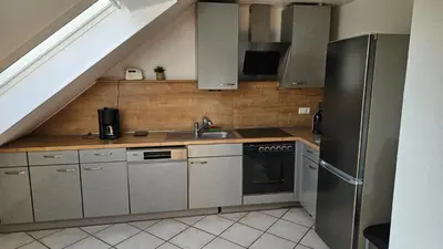 Küche/Küchenzeile in der Unterkunft Schöne Maisonette-Wohnung in ruhiger Lage