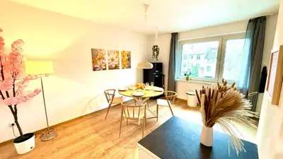Ein Sitzbereich in der Unterkunft Urban Bloom Retreat - Rüttenscheid, Zentrum, Messe