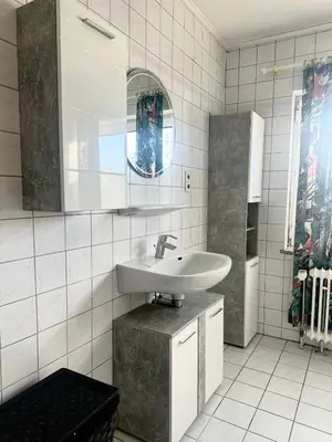 Ein Badezimmer in der Unterkunft Messe Apartment - Near Trade Fair