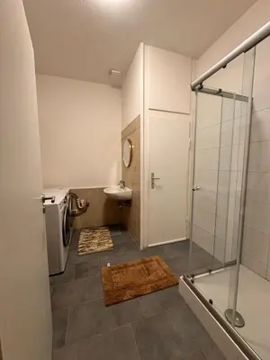 Ein Badezimmer in der Unterkunft A&V Apartments Hemer Nähe Lungenklinik 2