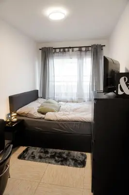 Ein Bett oder Betten in einem Zimmer der Unterkunft M House Do - Cozy Room - ideal für 1 Person