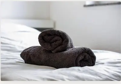 Ein Bett oder Betten in einem Zimmer der Unterkunft StayBaran City Apartment Bochum