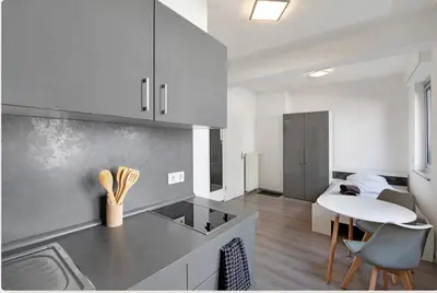 Küche/Küchenzeile in der Unterkunft StayBaran City Apartment Bochum