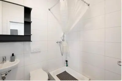 Ein Badezimmer in der Unterkunft StayBaran City Apartment Bochum