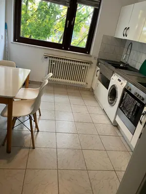 Küche/Küchenzeile in der Unterkunft Einfaches Zimmer zum Wohlfühlen WG-Zimmer