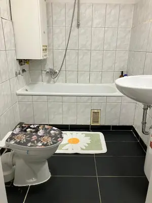 Ein Badezimmer in der Unterkunft Einfaches Zimmer zum Wohlfühlen WG-Zimmer