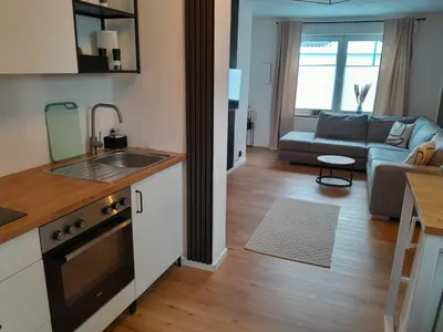 Küche/Küchenzeile in der Unterkunft Krausiebers Wohlfühlapartment - Moderne Unterkunft an der A44 Velbert-Heiligenhaus