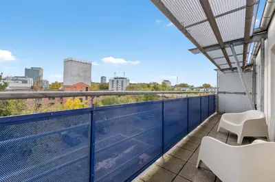 Ein Balkon oder eine Terrasse in der Unterkunft Studio Apartment Duisburg City - Nähe Innenhafen und HBF