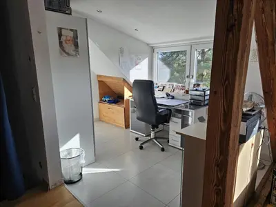 Grundriss der Unterkunft Stylish top floor apartment with garden view