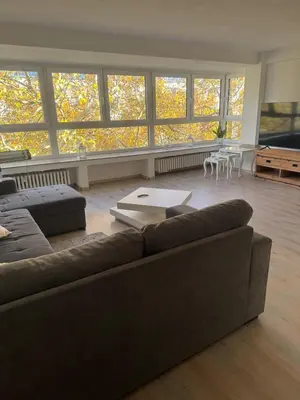 Ein Sitzbereich in der Unterkunft Große Wohnung am HBF-Vorplatz