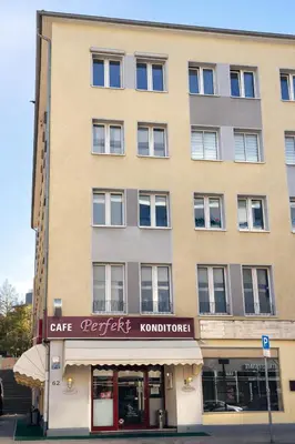 Das Gebäude in dem sich die Ferienwohnung befindet