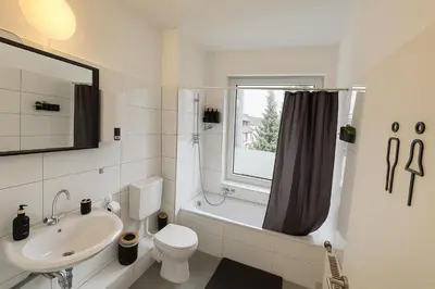 Ein Badezimmer in der Unterkunft Messe Dus - 3 Rooms - 80qm - Sportpark Wedau